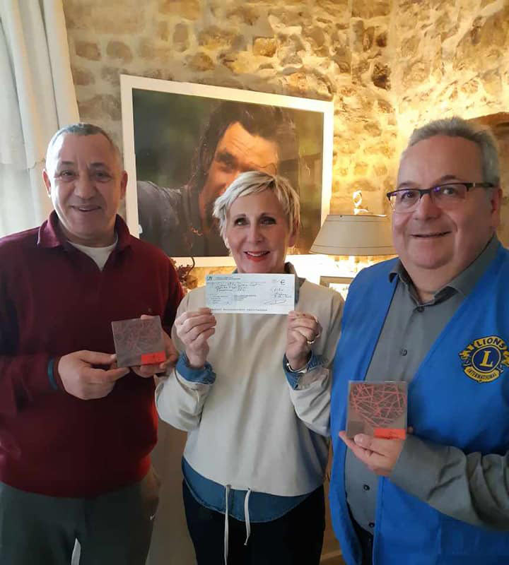 500 cœurs en chocolat au profit du Fonds pour Bertrand-Kamal