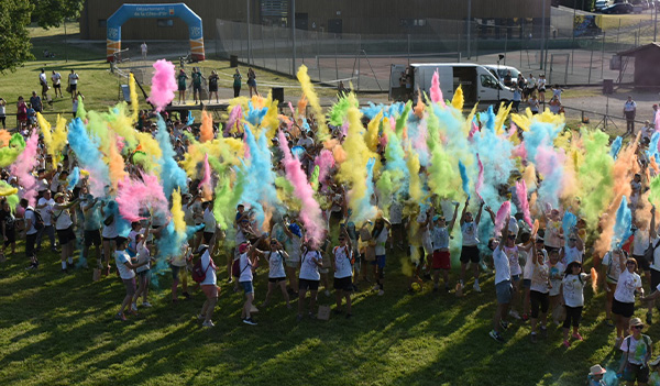 3ème COLOR RUN de l’Association des Jeunes du Mirebellois et Fontenois (AIJAP) : 5 000 € collectés